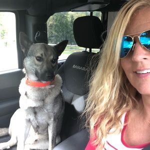 Meet your Posher, Kendra